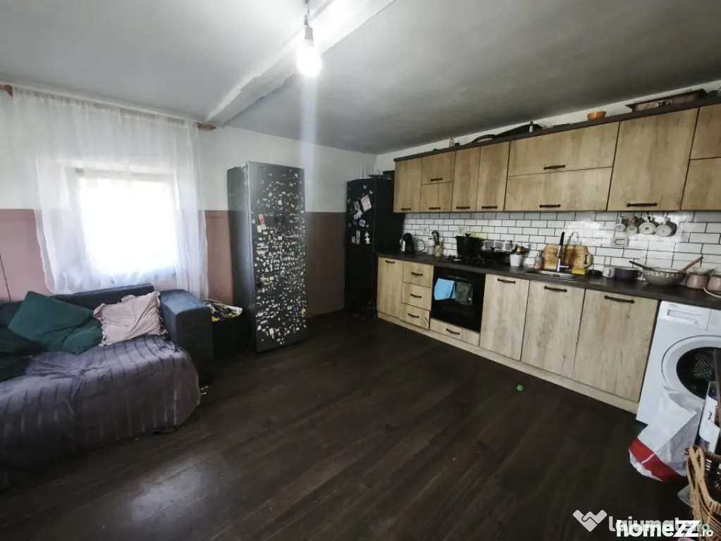 Casa batraneasca + 5500 mp teren, Fratautii Vechi, Radauti
