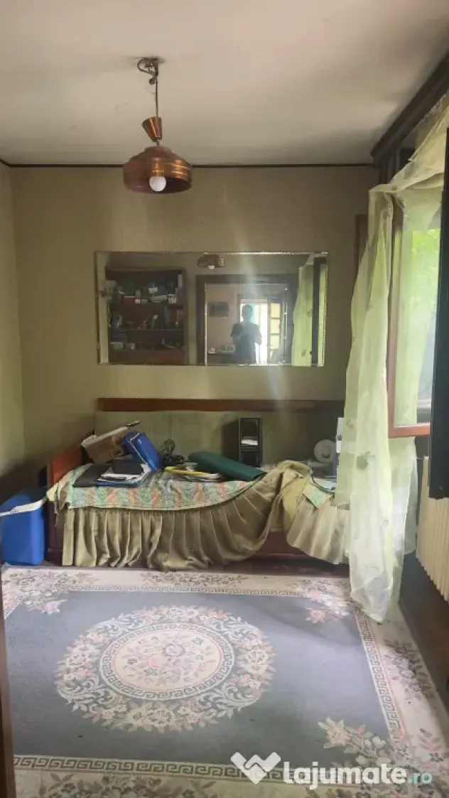 Casă 3 camere cu teren 250 mp, garaj închis, Sector 6, Giulești–Crângași