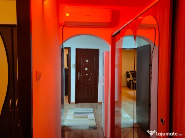 Apartament 3 camere Piata Mica