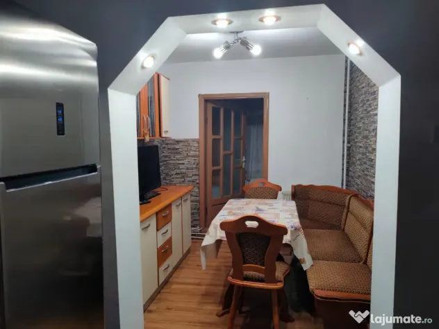 Apartament 3 camere Piata Mica