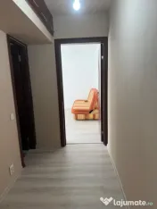 APARTAMENT 3 camere, 50 mp renovat recent , centrala proprie 