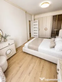 Apartament Lux 3 Camere, zona Spitalul Județean Oradea, mob 