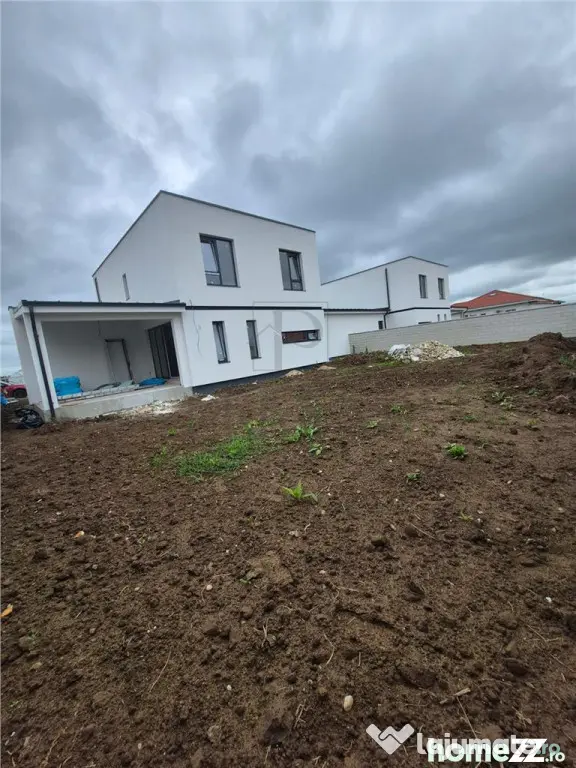CASA INDIVIDUALA - GARAJ - MOSNITA NOUA - PROIECT DEOSEBIT - Mosnita Noua (Timis)