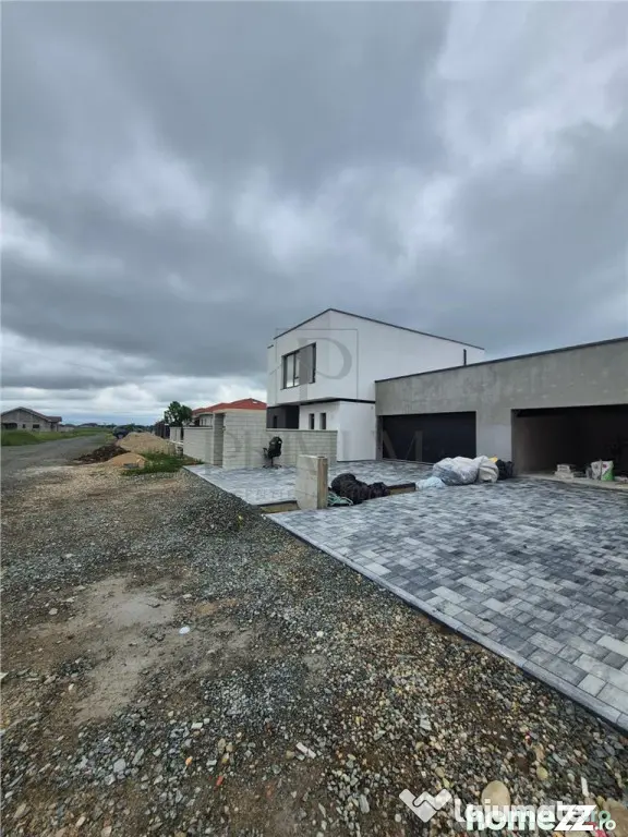CASA INDIVIDUALA - GARAJ - MOSNITA NOUA - PROIECT DEOSEBIT - Mosnita Noua (Timis)