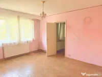 Zona Semiluna, 2 camere, etaj 3 