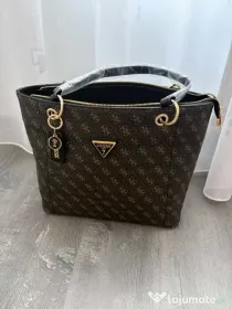 Geantă guess nouă