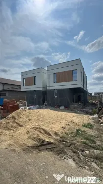 Duplex modern - zona foarte buna- separat prin camera tehnic