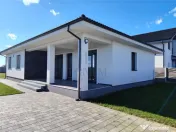 Casa individuala - finisaje premium - teren 748 mp - zona li 