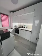 GIROC - 2 CAMERE - PARTER - DECOMANDAT - MOBILAT SI UTILAT 