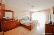 Casă / Vilă cu 5 camere de vânzare, în Sânmartin 
