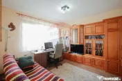 Casă / Vilă cu 5 camere de vânzare, în Sânmartin 