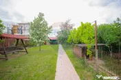 Casă / Vilă cu 5 camere de vânzare, în Sânmartin