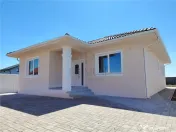CASA INDIVIDUALA - GATA DE MUTAT - ZONA POPULATA 