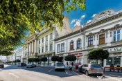 Apartament istoric pe Bulevardul Revoluției 