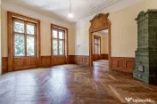 Apartament istoric pe Bulevardul Revoluției 