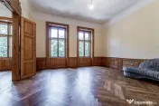 Apartament istoric pe Bulevardul Revoluției 
