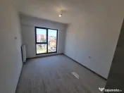 Compozitori -apartament 3 camere decomandat cu loc de par... 