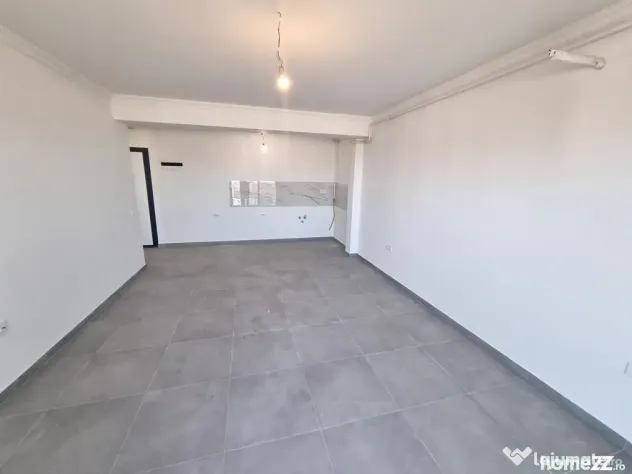 Compozitori -apartament 3 camere decomandat cu loc de par...