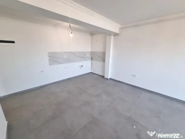 Compozitori -apartament 3 camere decomandat cu loc de par...