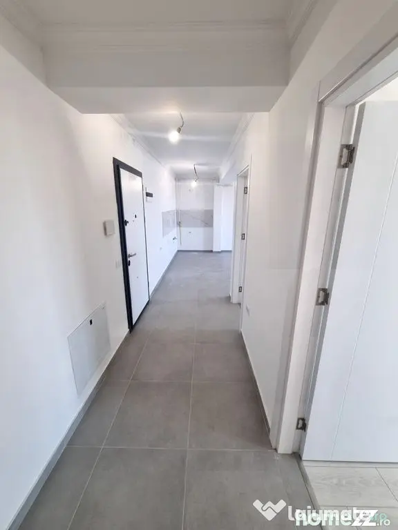 Compozitori -apartament 3 camere decomandat cu loc de par...
