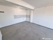 Compozitori -apartament 3 camere decomandat cu loc de par... 