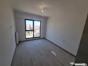 Compozitori -apartament 3 camere decomandat cu loc de par... 