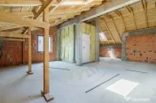 Casa cu 3 dormitoare si mansarda open space 