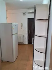 BUZIASULUI - AP. 1 CAMERA - mobilat, utilat, decomandat ce 