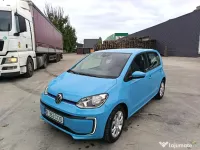 Vând vw E-up an2023 