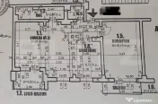 Apartament de 2 camere, decomandat, 2 bai, 72 mp, cartier La 