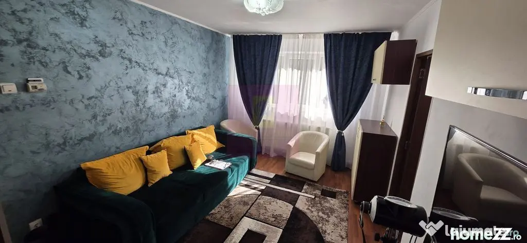 Apartament cu 2 camere, et 1 in Campina