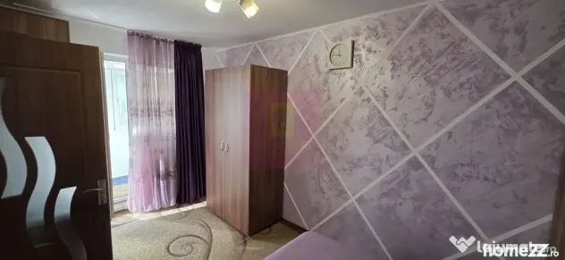Apartament cu 2 camere, et 1 in Campina