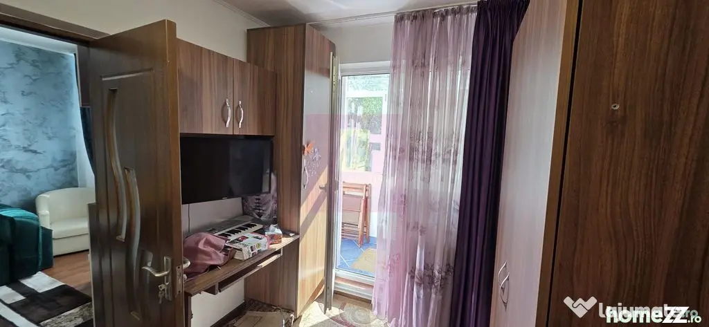 Apartament cu 2 camere, et 1 in Campina