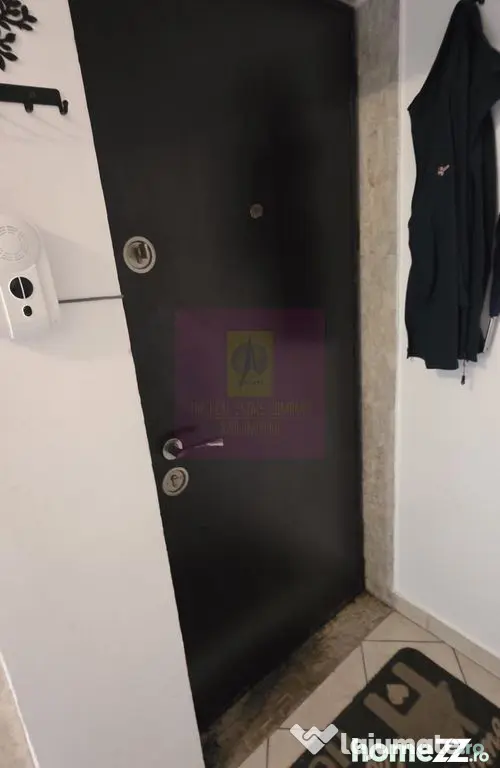 Apartament cu 2 camere, et 1 in Campina