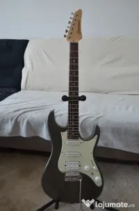 Chitara electrica Ibanez AZES40 + amplificator Mooer Hornet 15i 