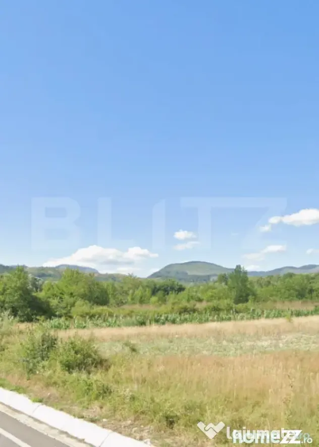 Teren intravilan si extravilan 9000 mp, zona Lelesti-Dobrita