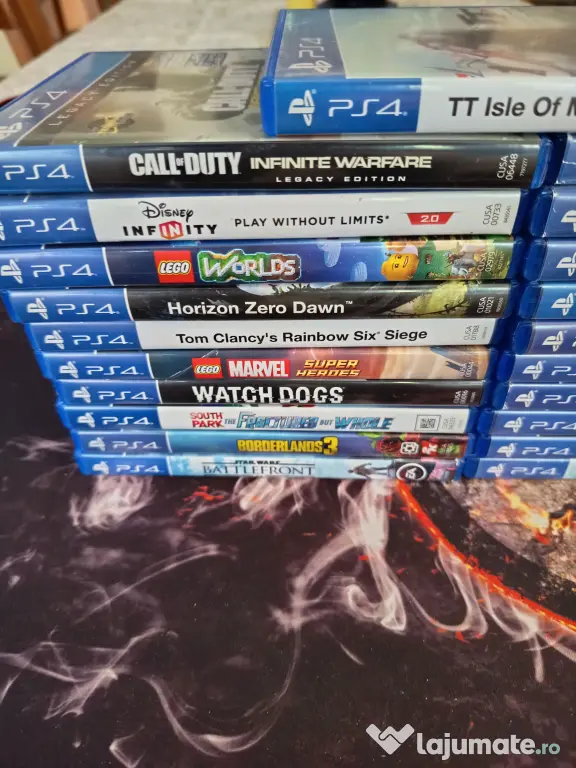 Lot 15 Jocuri PS4 in stare foarte buna