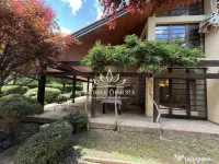 Casa unica in Timisoara: 5 camere - 3 bai - 2 garaje - 95... 