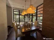 Casa unica in Timisoara: 5 camere - 3 bai - 2 garaje - 95... 