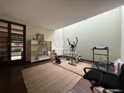 Casa unica in Timisoara: 5 camere - 3 bai - 2 garaje - 95... 