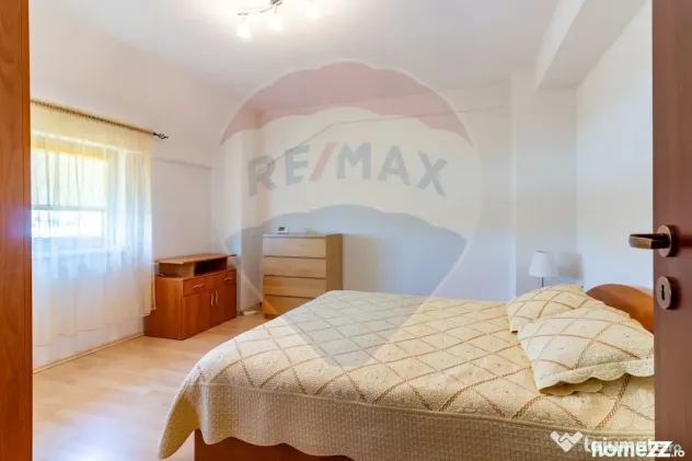 Apartament 2 camere spatios zona centrala OTOPENI