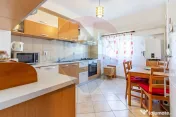 Apartament 2 camere spatios zona centrala OTOPENI 
