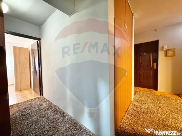 Apartament cu 2 camere de închiriat în Alfa