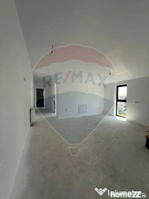 Clădire multifuncțională – 950 mp | P+3 | Lift | 26 ...