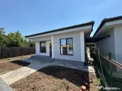 Casa individuala ||3 camere 1 baie || 250 mp teren || 