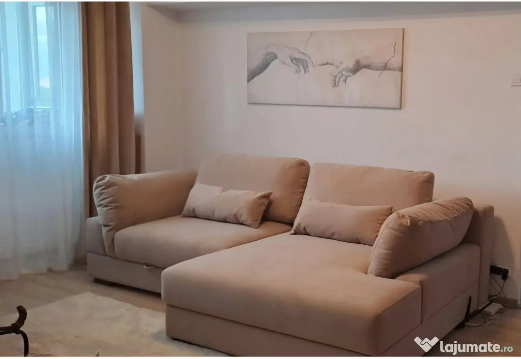 Vanzare apartament 3 camere pe Bulevard Ion Mihalache 109