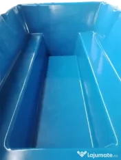 Piscina din fibra de sticla 