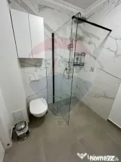 De închiriat: apartament cu 2 camere strada Daliei