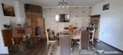 Conac modern cu saună, ciubăr și seră, 1.500 mp grădin? 