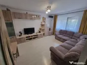 Apartament 3 camere zona Poarta 6